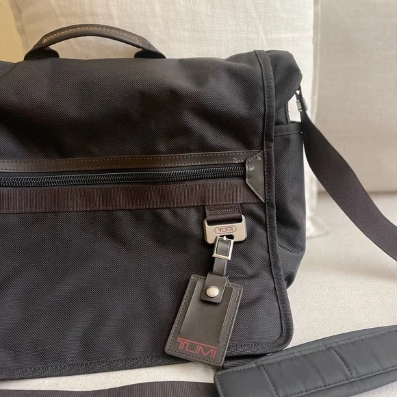 Tumi Ballistic Nylon Laptop Briefcase Messenger Shoulder Bag